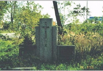 Bild 002.F01 Ev. Friedhof Borek